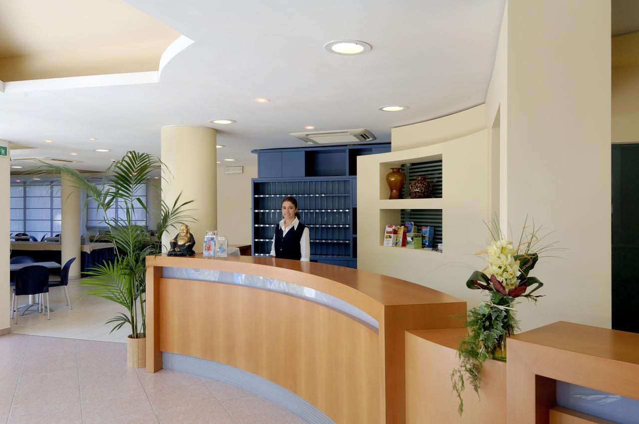 Hotel Man Lido Di Savio Εξωτερικό φωτογραφία